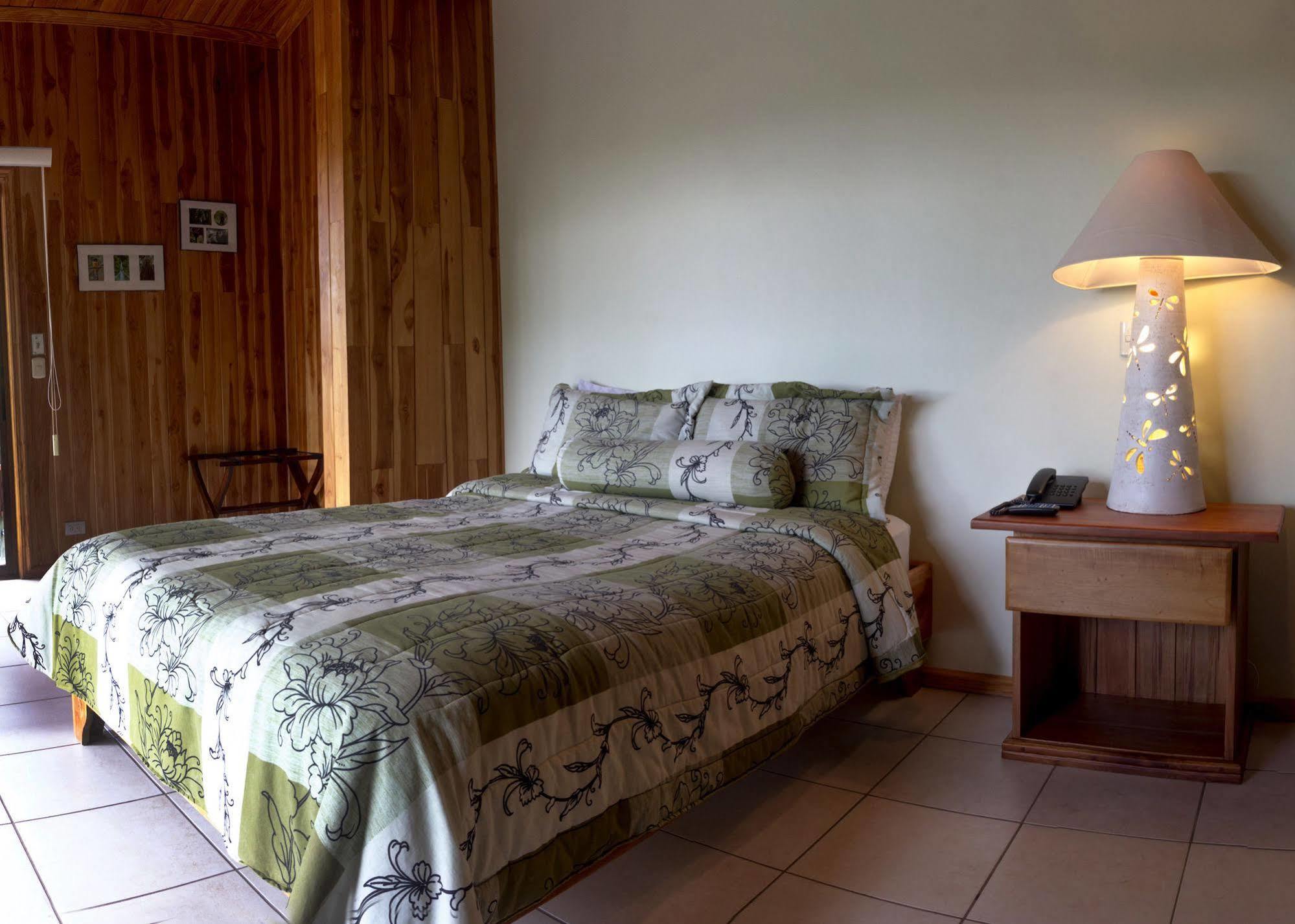 Ficus Lodge Monteverde Bagian luar foto