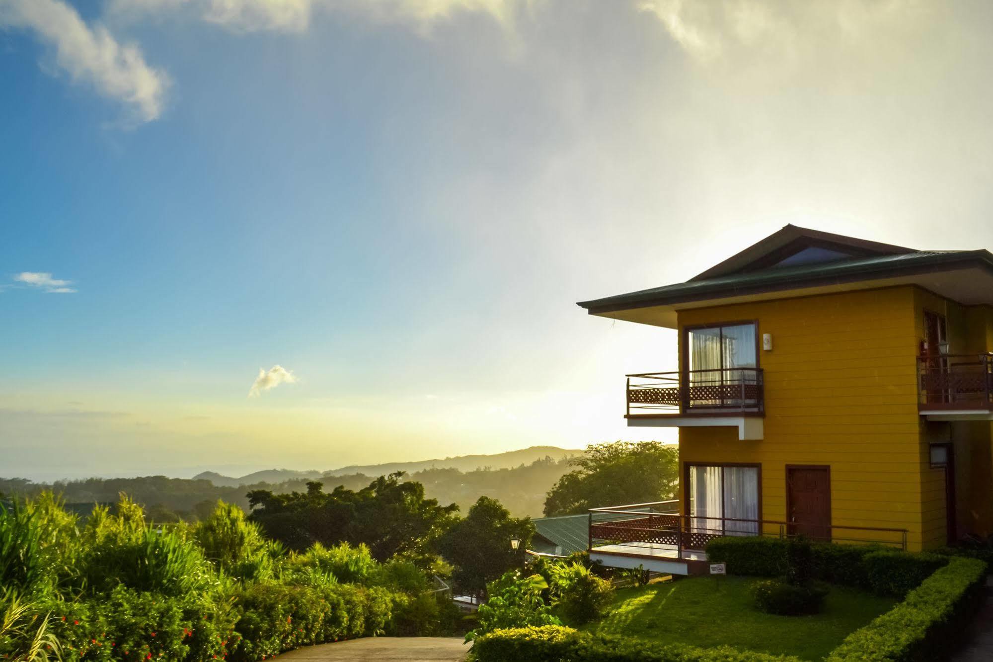 Ficus Lodge Monteverde Bagian luar foto